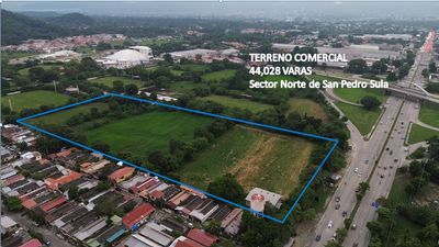 Terreno Comercial de 44,028 v² | $12,107,000