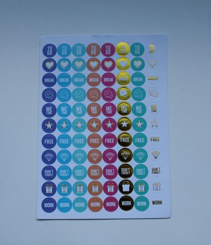 Sheet met kleine ronde stickers