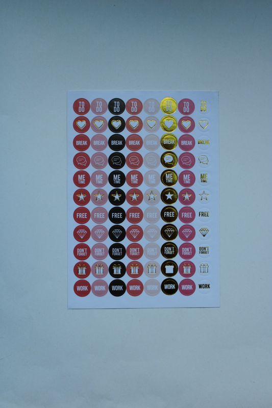Sheet met kleine ronde stickers