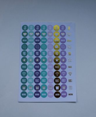 Sheet met kleine ronde stickers