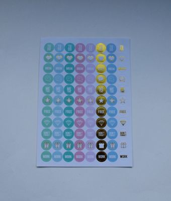 Sheet met kleine ronde stickers