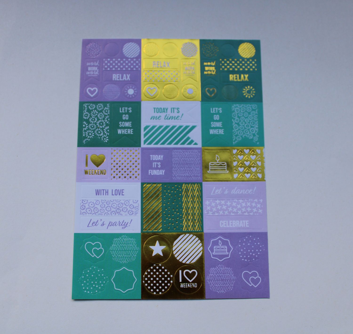 Sheet met stickers in diverse vormen