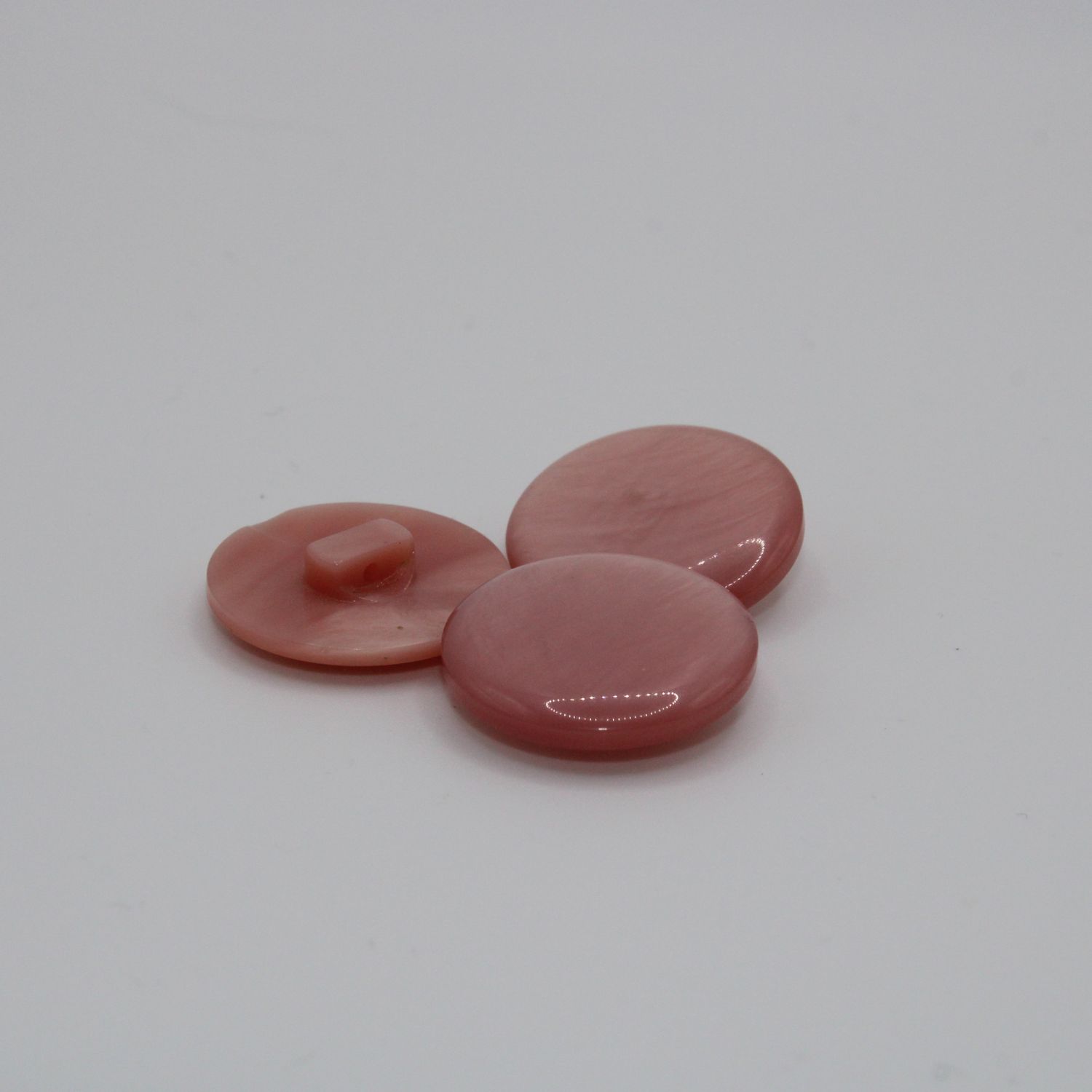 Set van 3 roze knopen