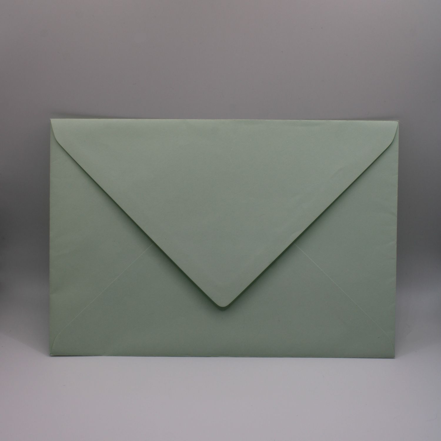 Lichtgroene envelop