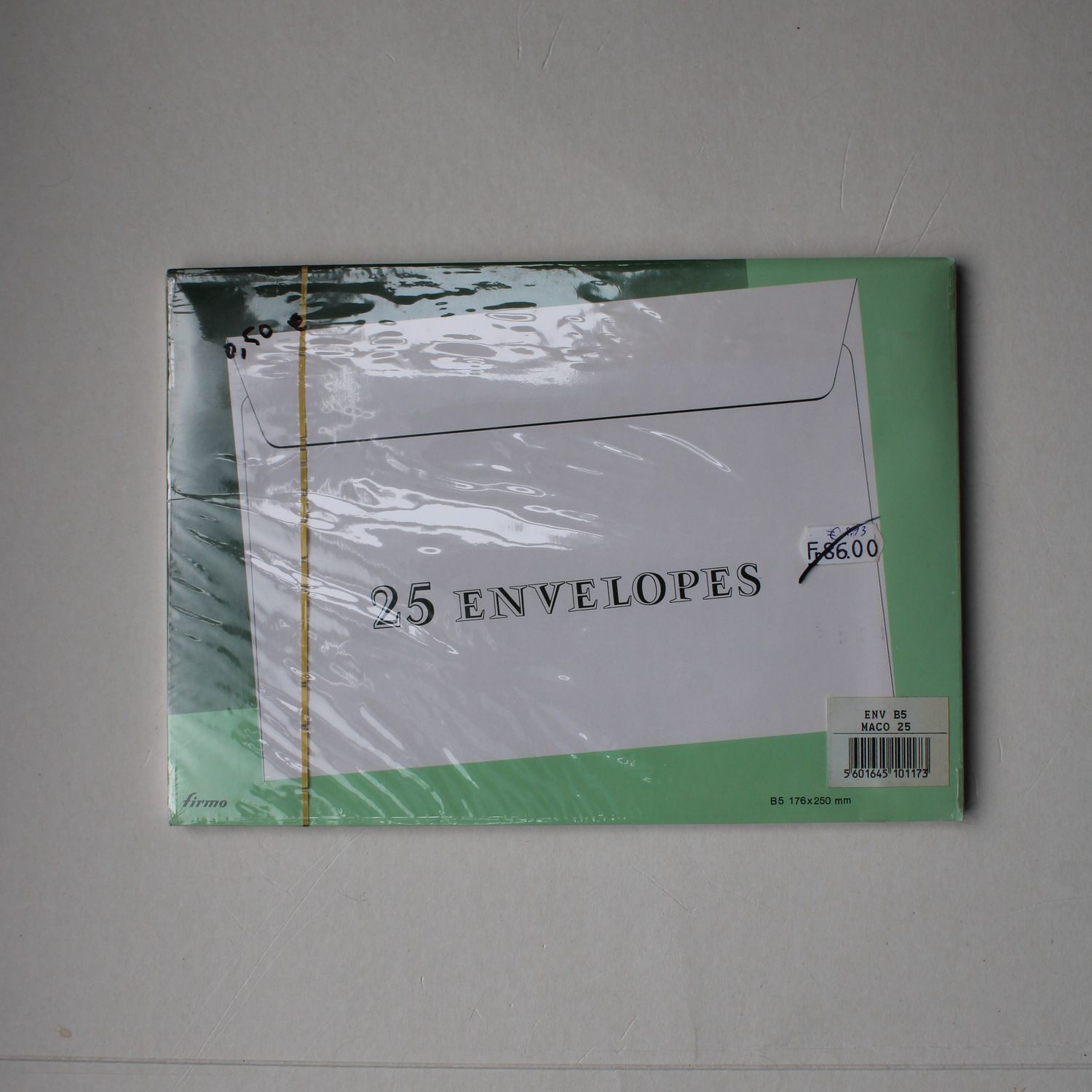 Pak van 25 B5 enveloppen
