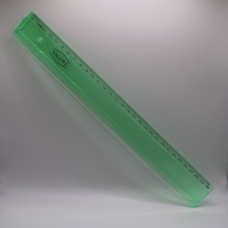 Lat 30 cm