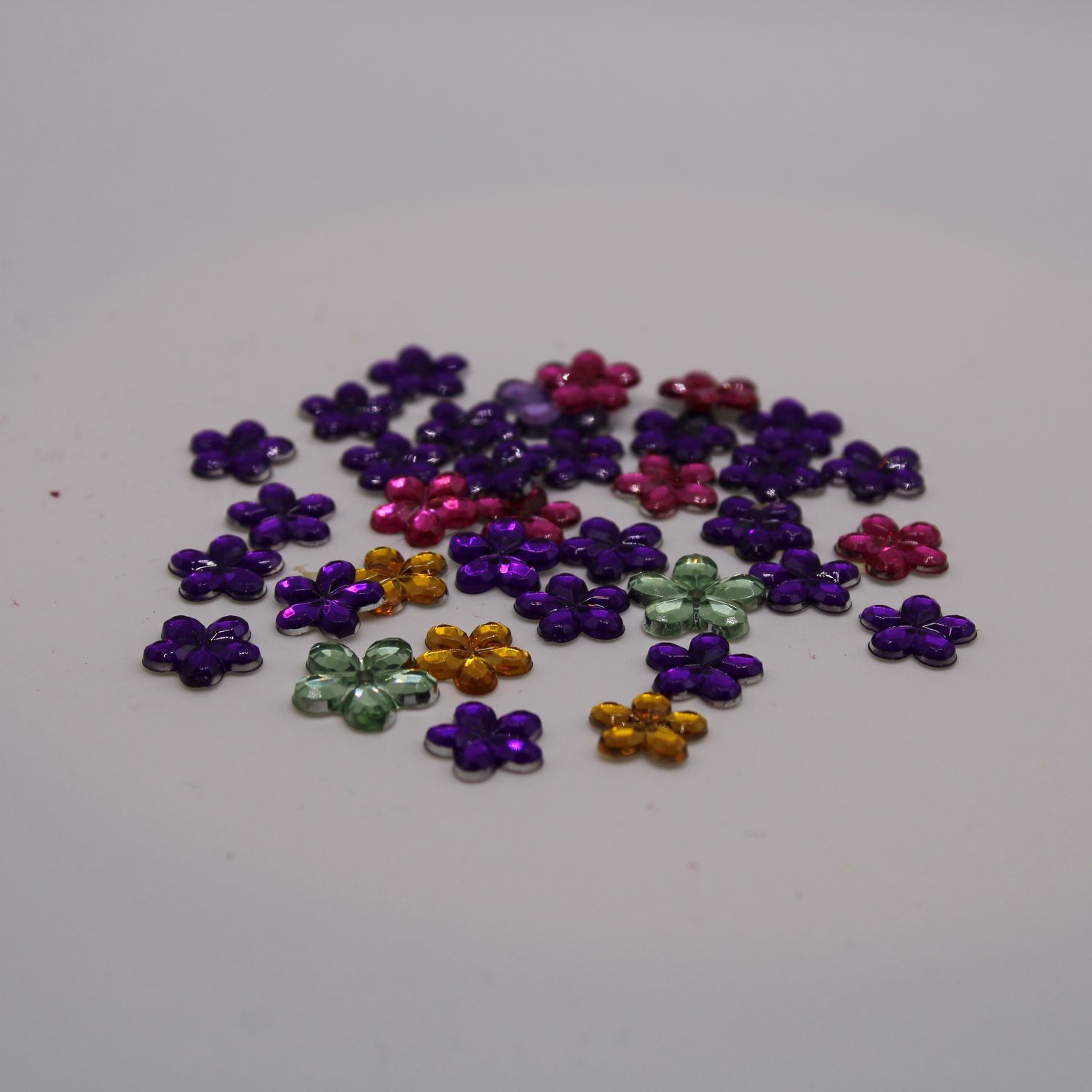 Kleine bloemetjes in verschillende kleuren