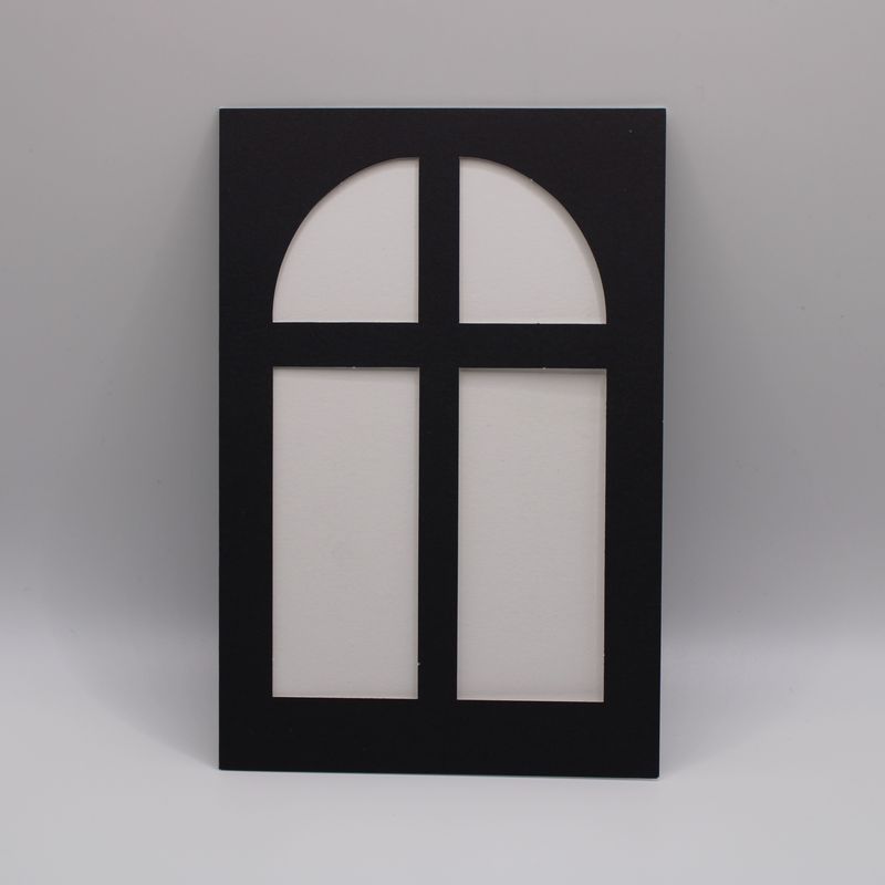 Zwart kaartje met raam cutout
