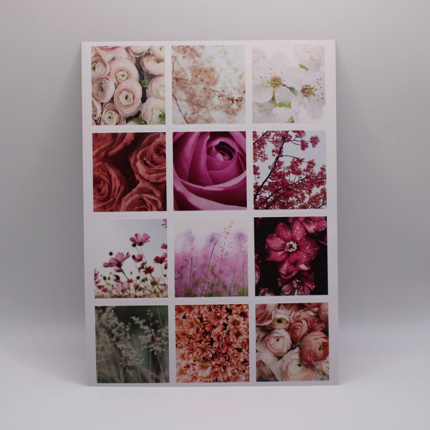 Sheet met roze bloemen stickers