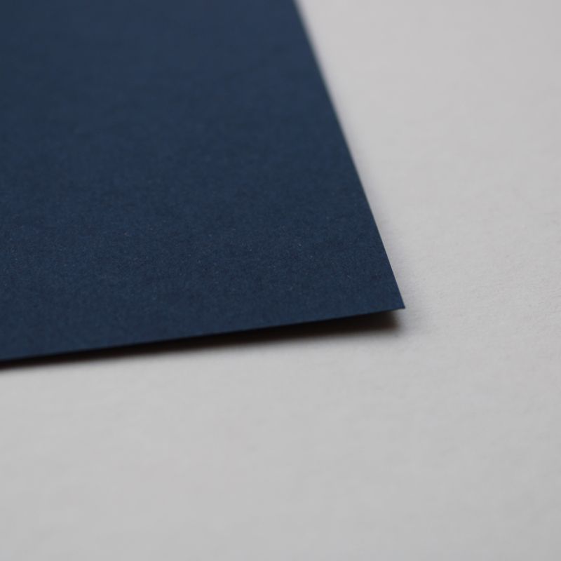 Gekleurd A4 karton donkerblauw