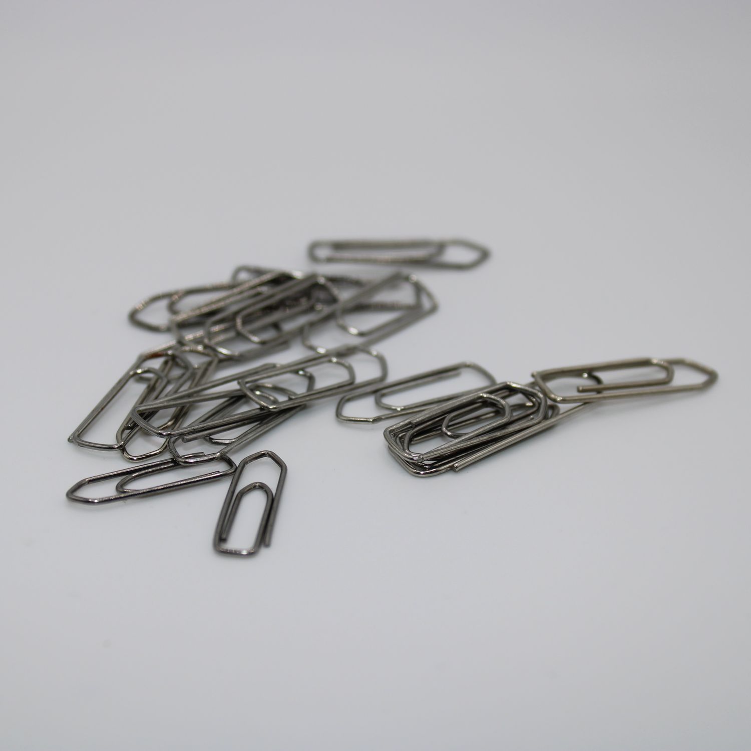 Paperclips met verschillende afmetingen