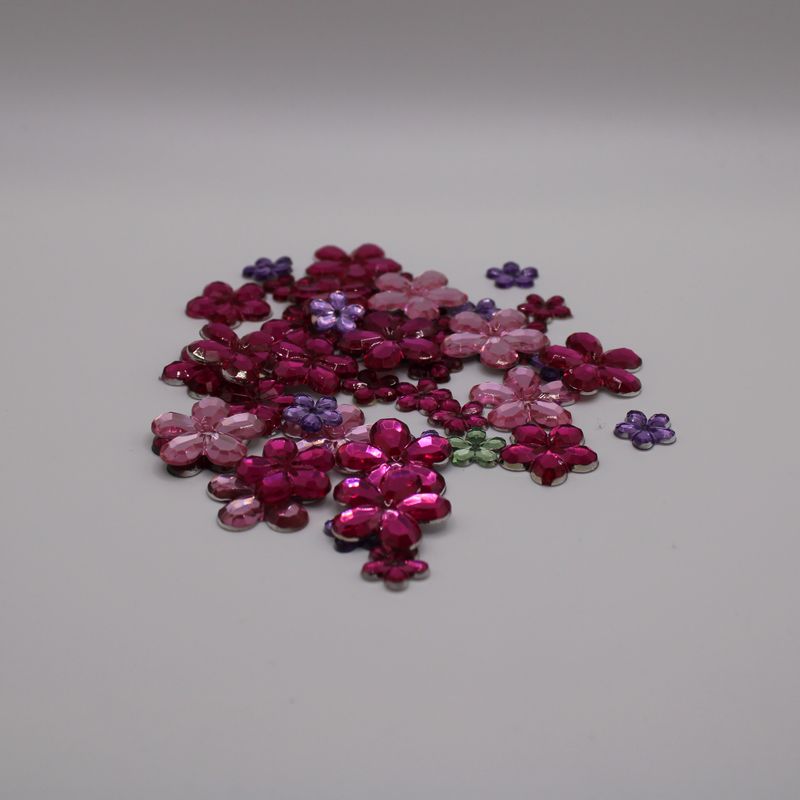 Bloemetjes in verschillende kleuren en afmetingen