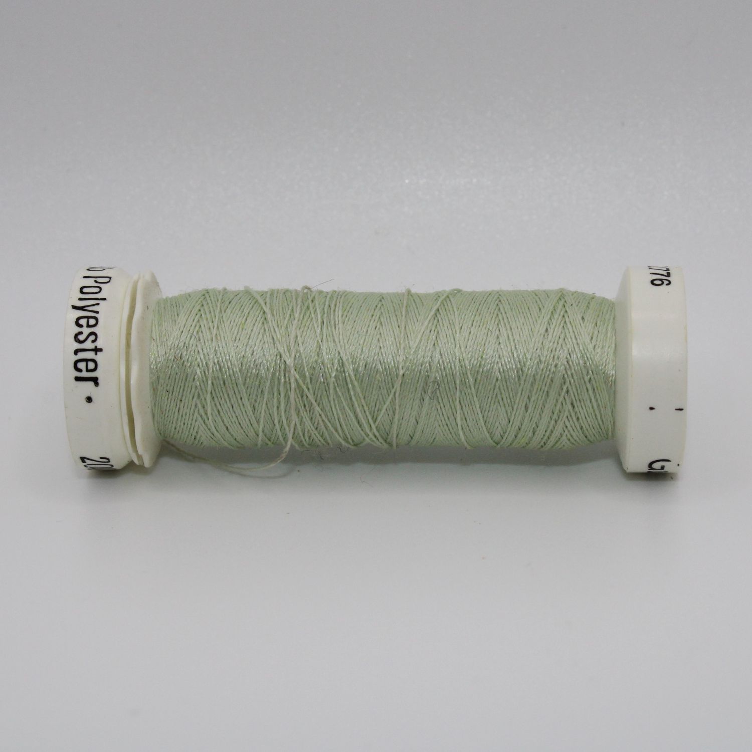 Lichtgroene garen - Col 818