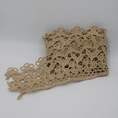 Beige lint met kant - 90 cm