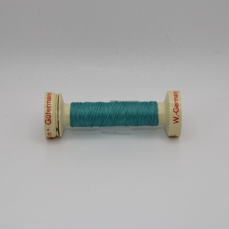 Blauwe garen - Col 714