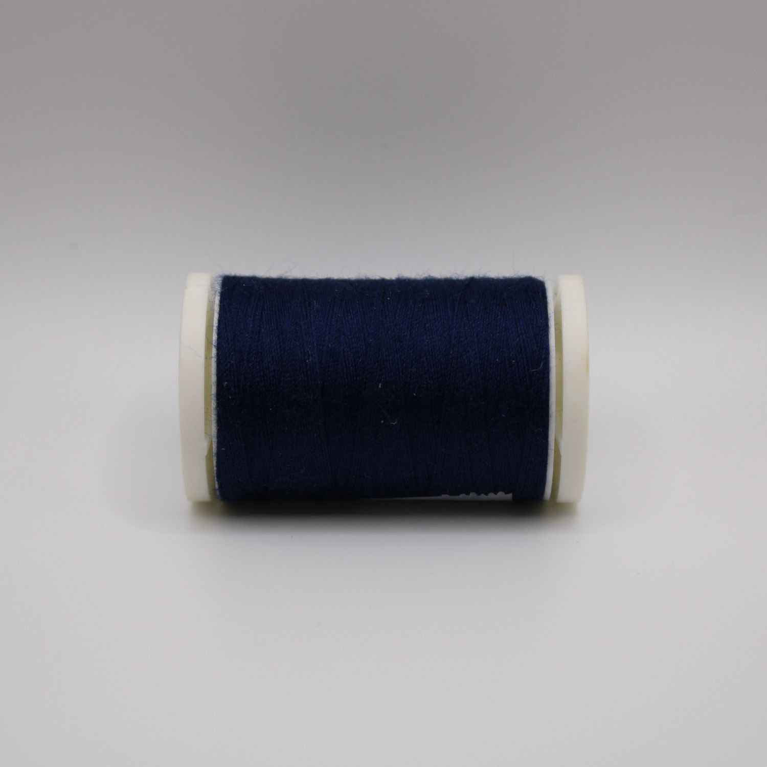 Donkerblauwe garen