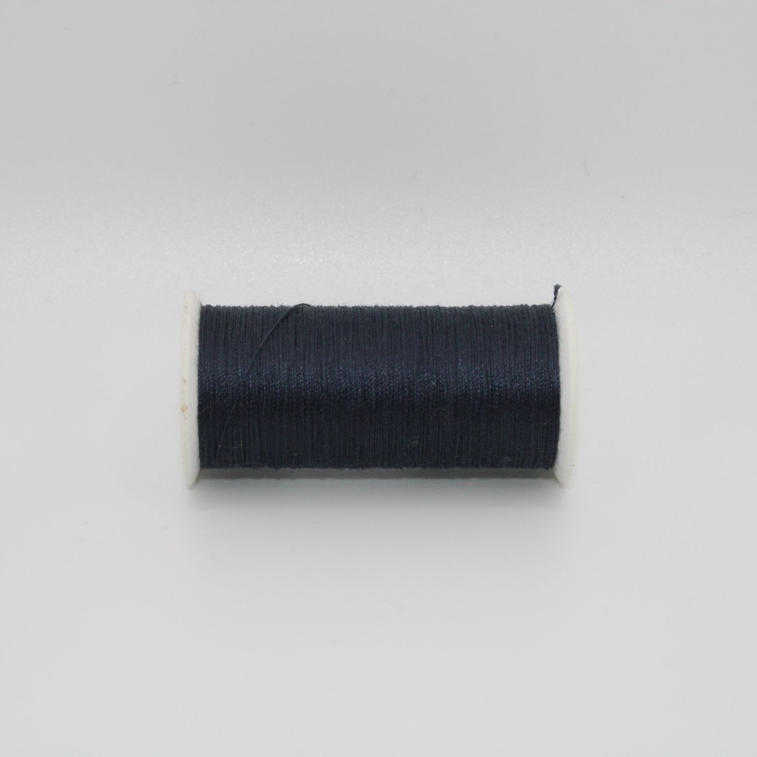 Donkerblauwe garen