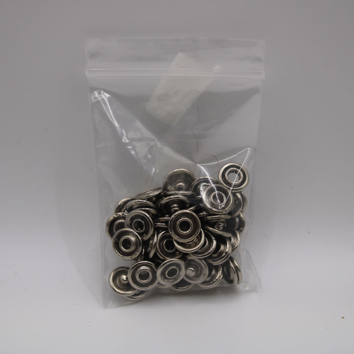 Set van ±30 drukknopen