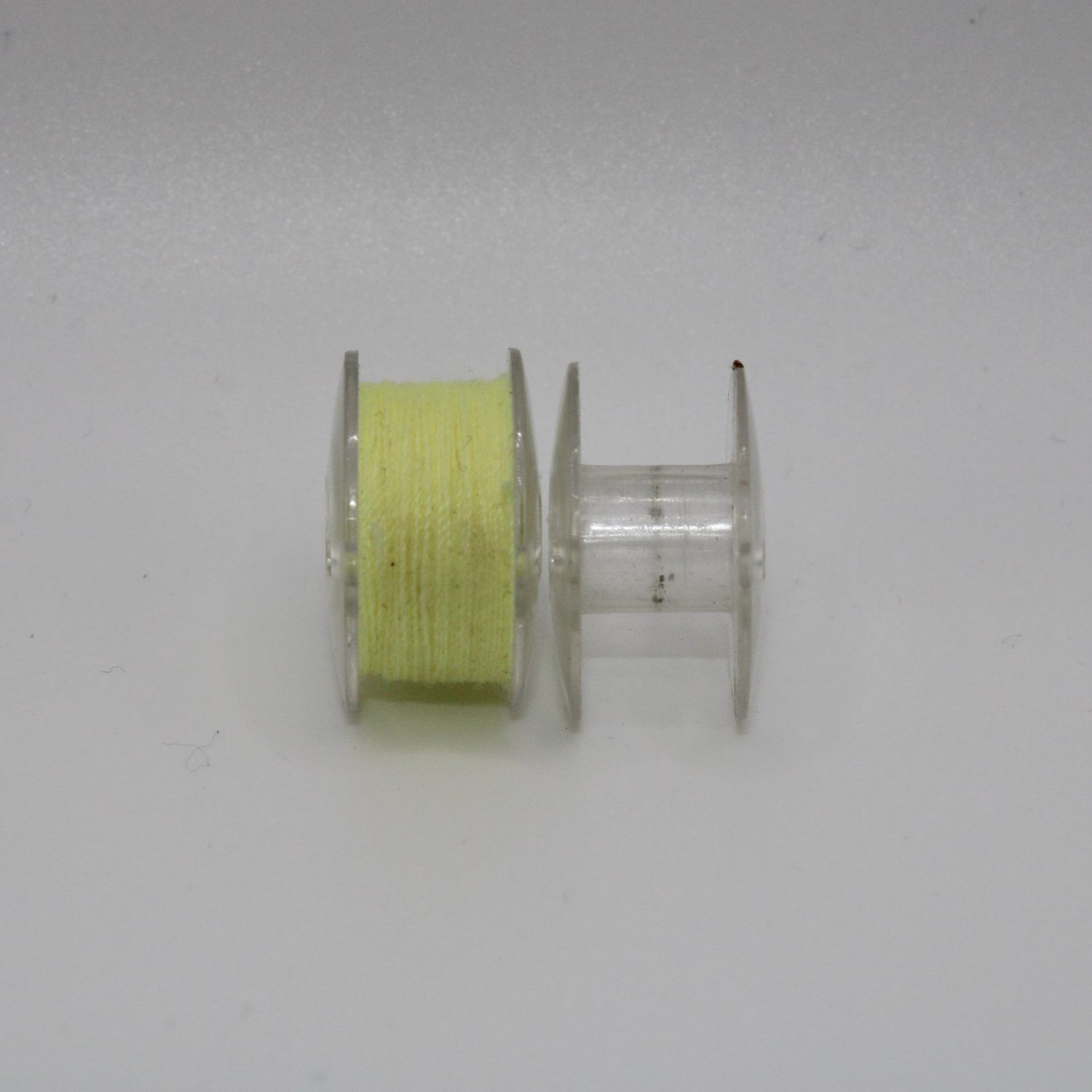 Set van 2 spoeltjes voor naaimachine