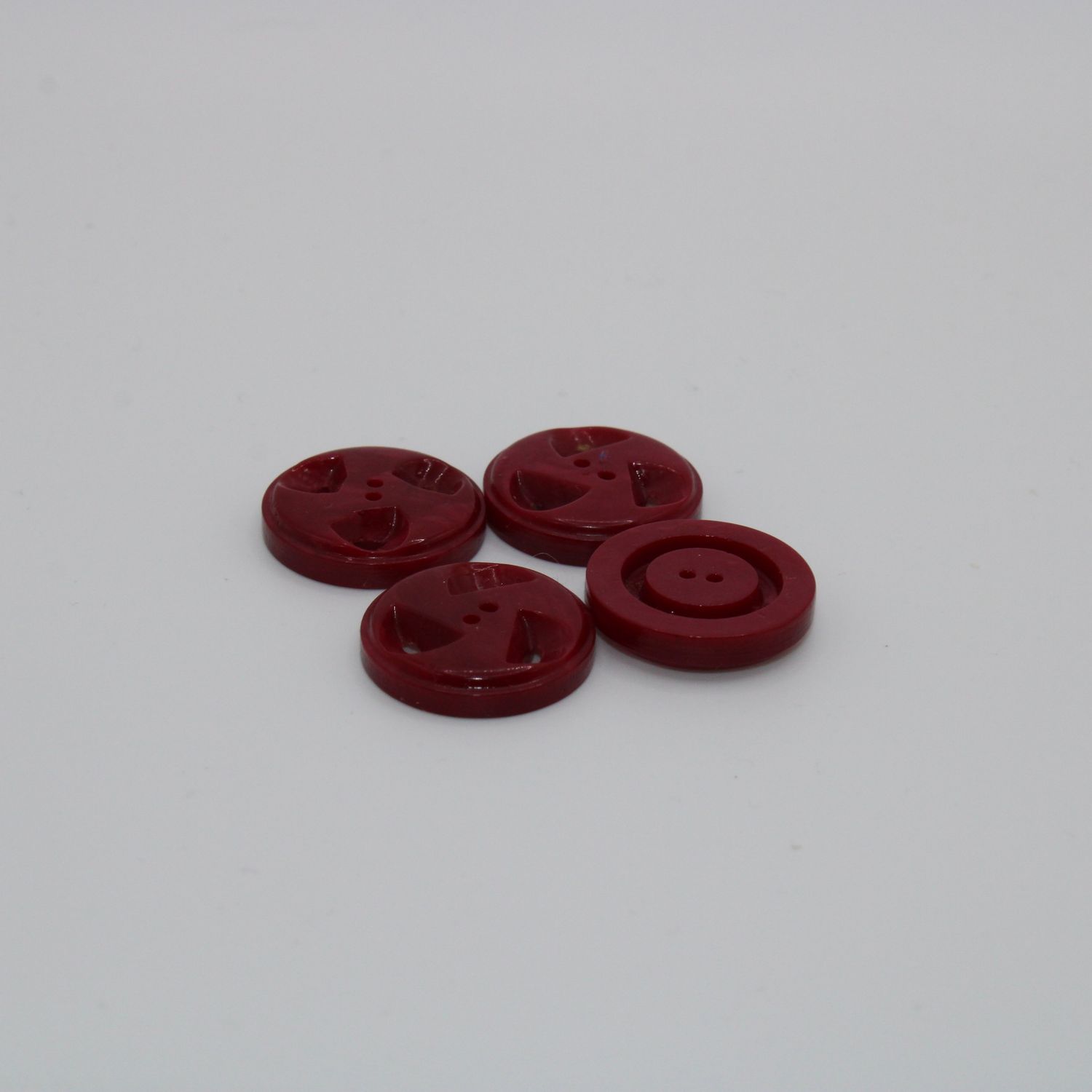 Set van 4 bordeaux knopen