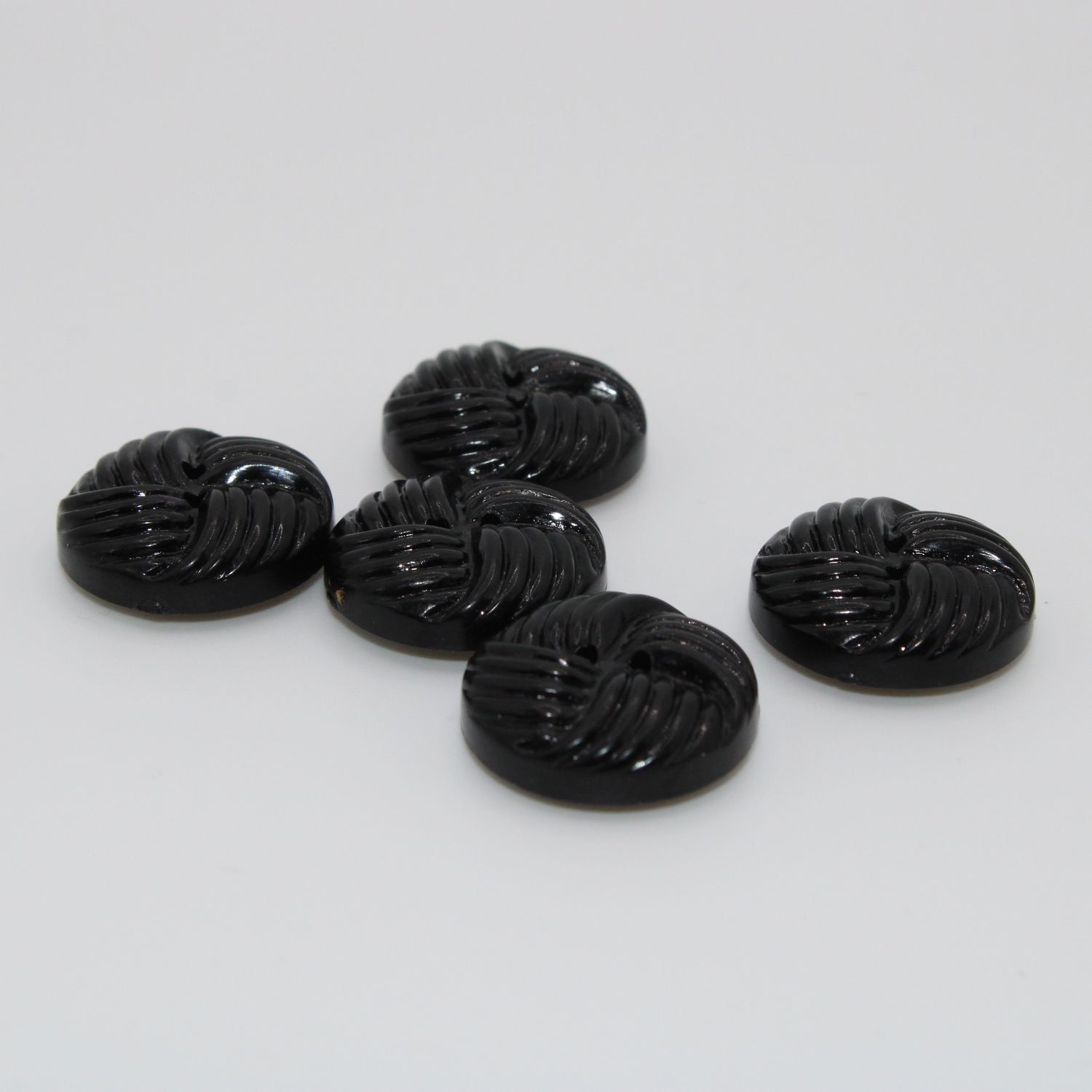 Set van 5 zwarte knopen
