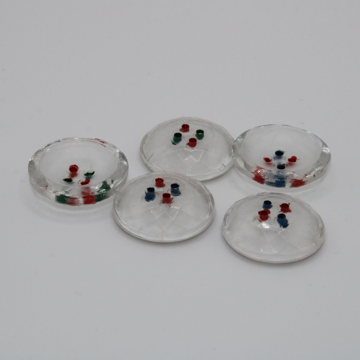 Set van 5 witte doorzichtige knopen
