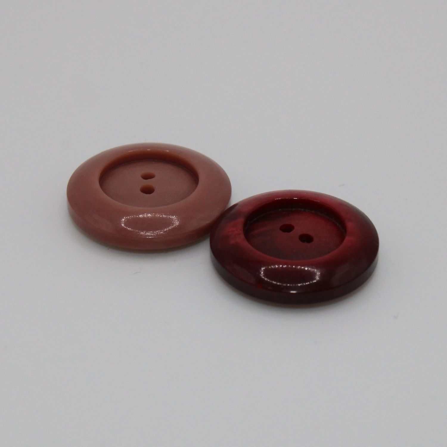 Set van 2 knopen in verschillende kleuren