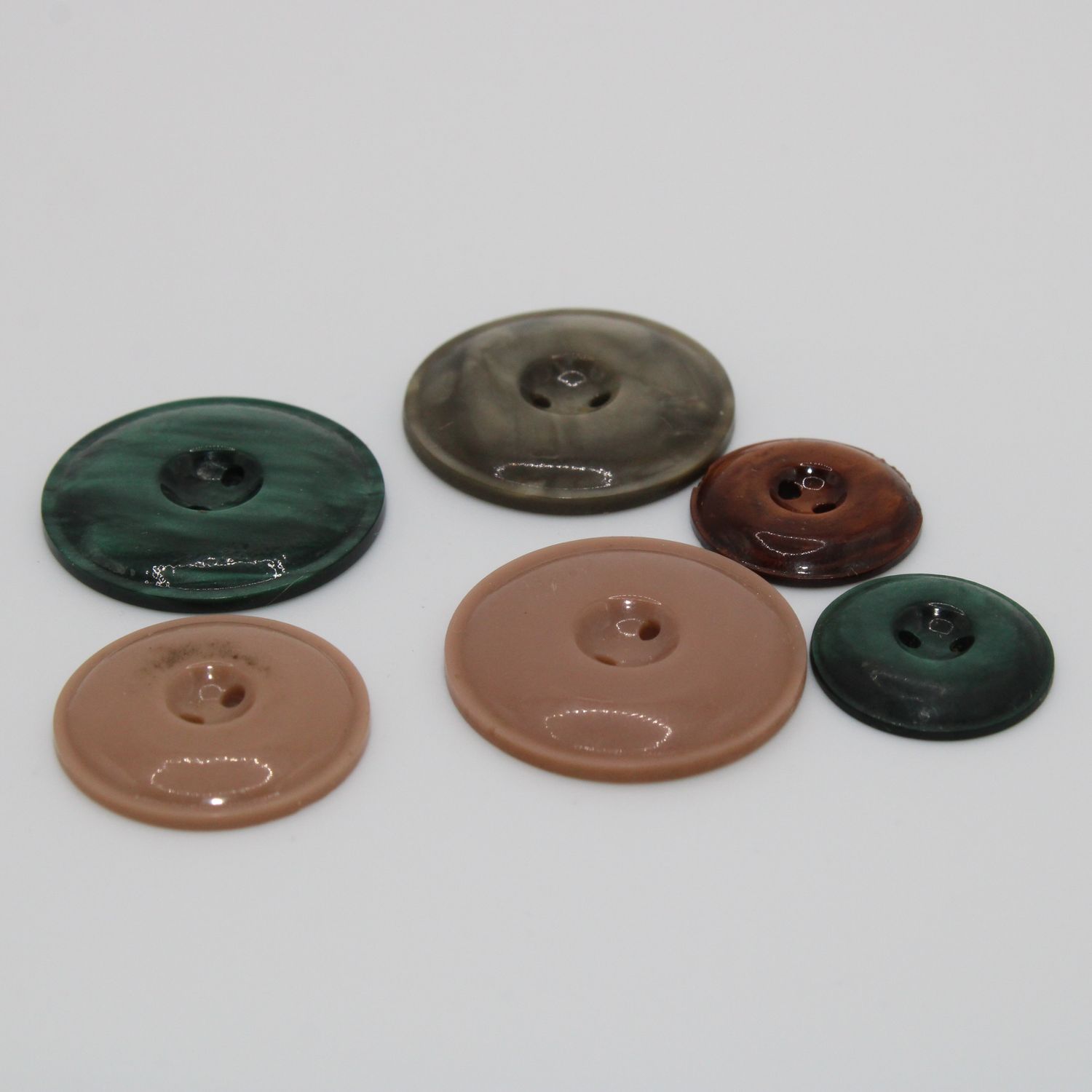 Set van 6 knopen in verschillende kleuren