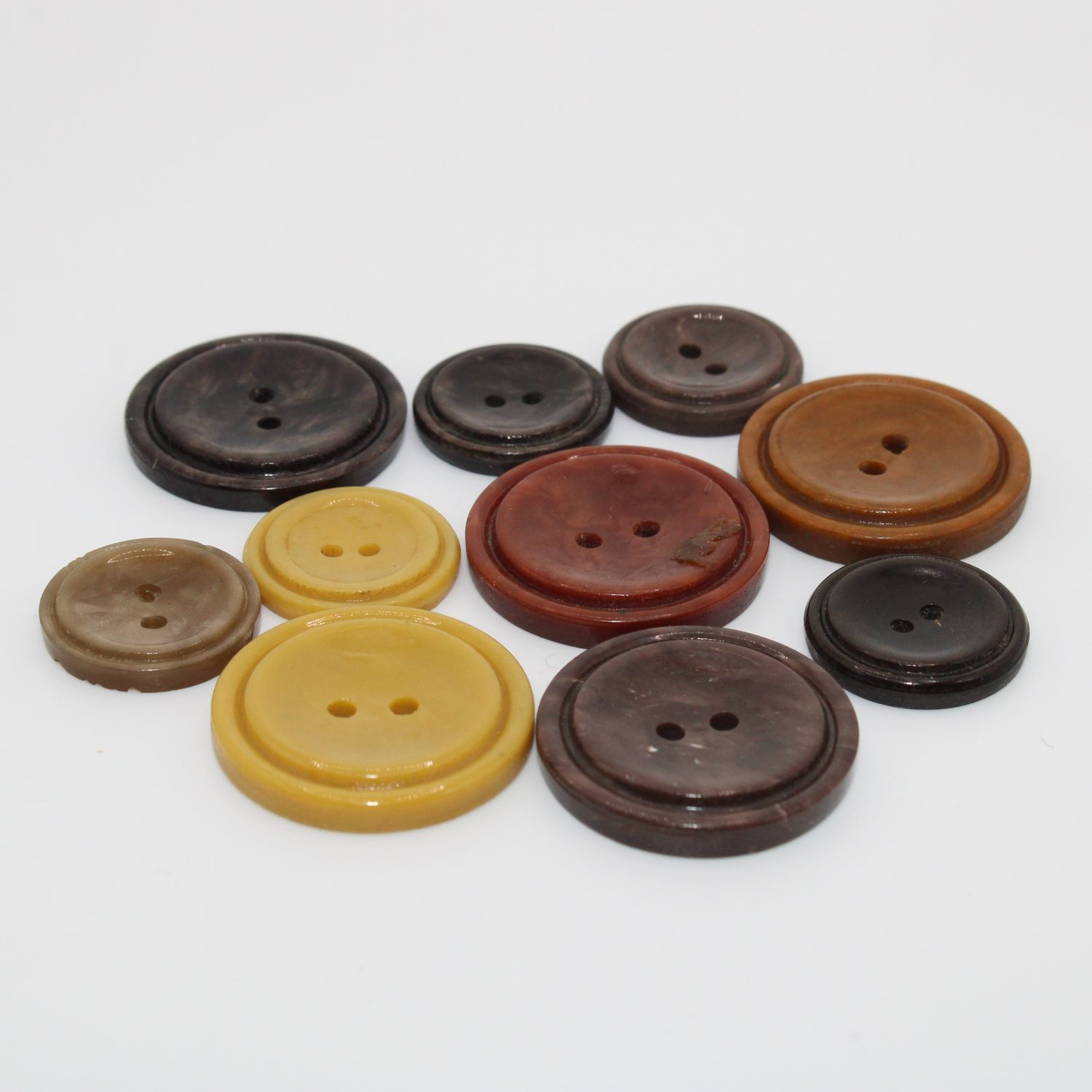 Set van 10 knopen in verschillende kleuren