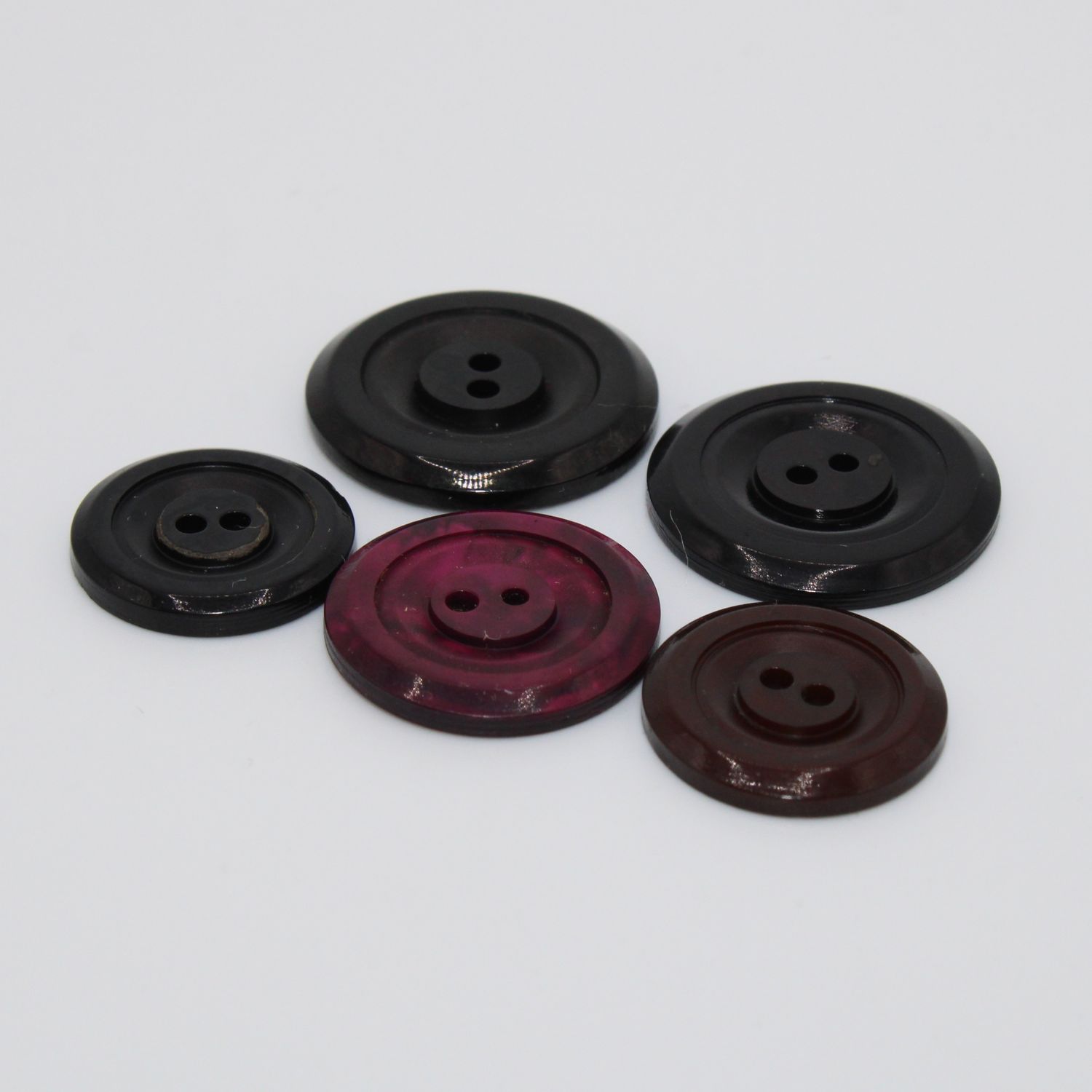 Set van 5 knopen in verschillende kleuren