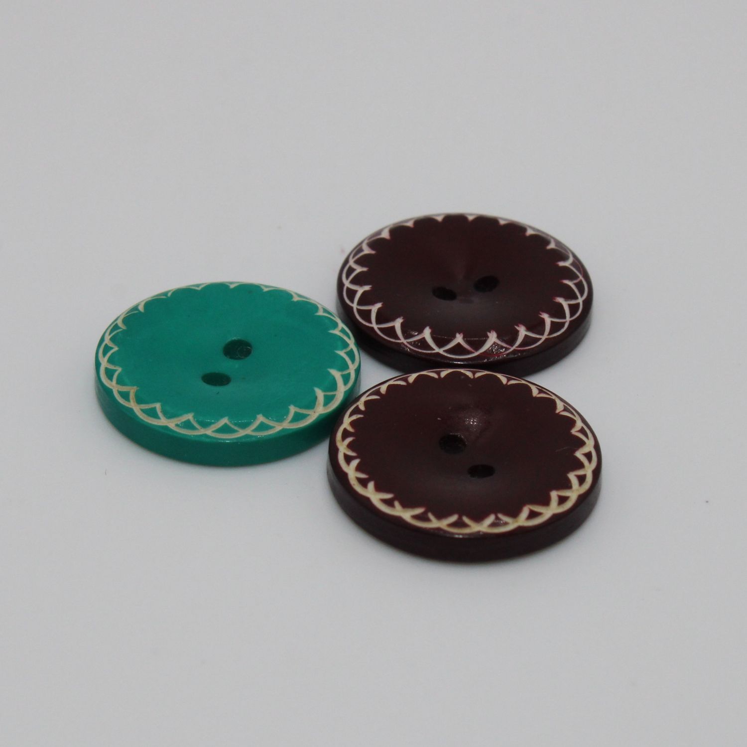 Set van 3 knopen in verschillende kleuren