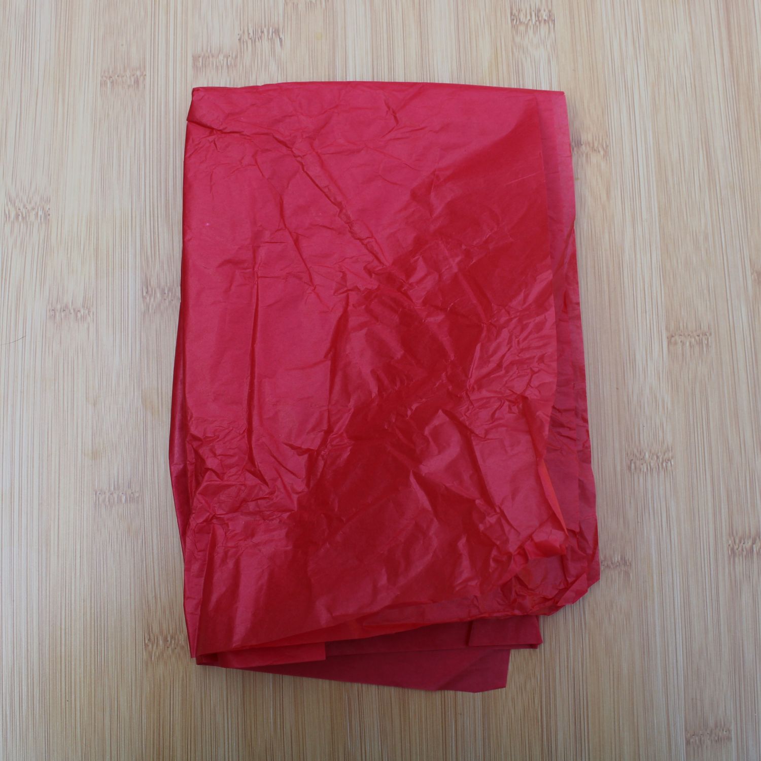 Vel rood cadeaupapier