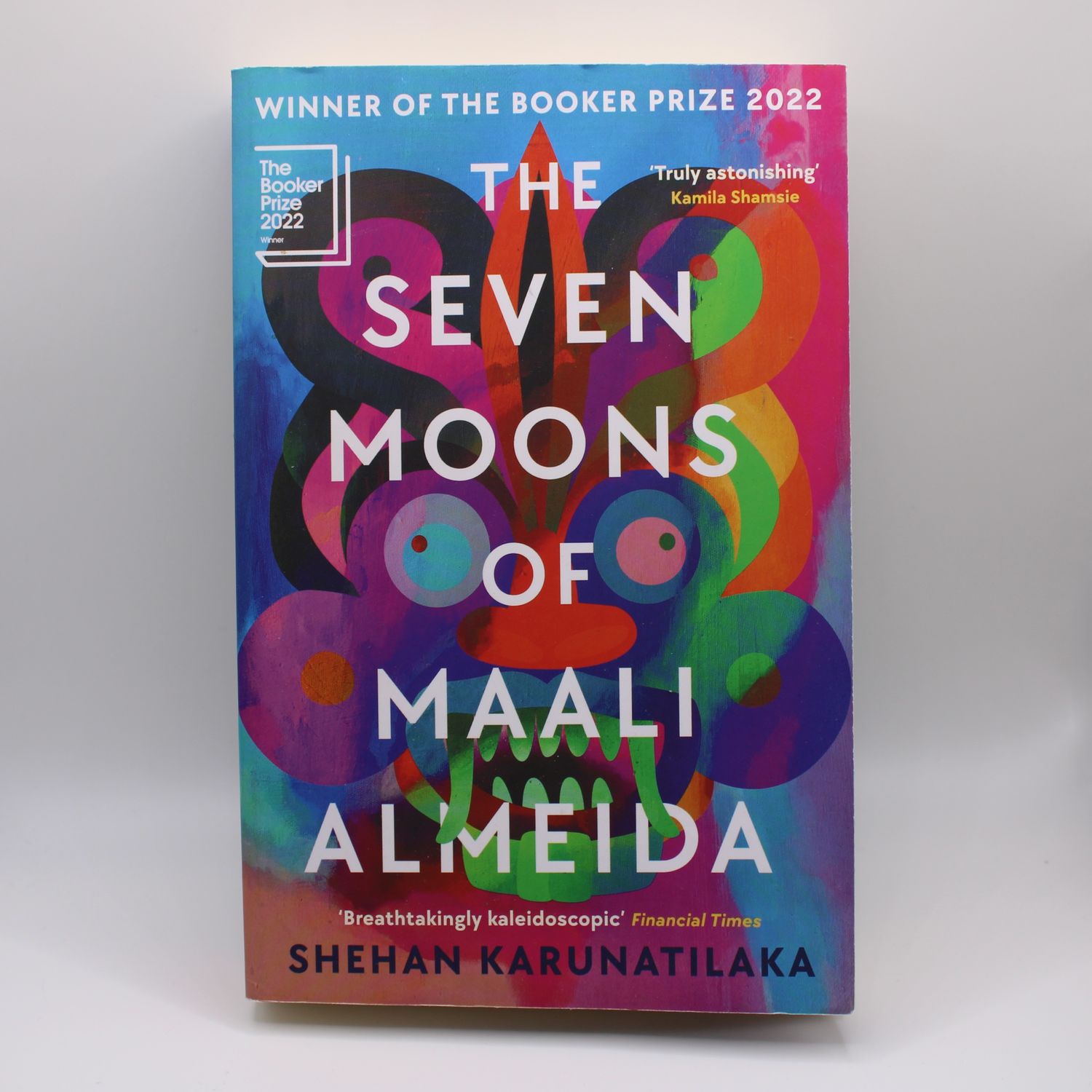 The seven moons of Maali Almeida - Shehan Karunatilaka