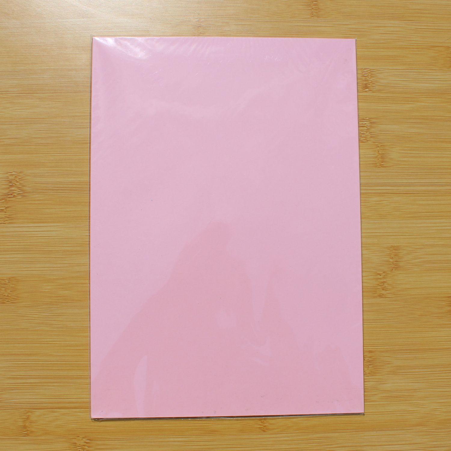 Gekleurd A4 karton roze