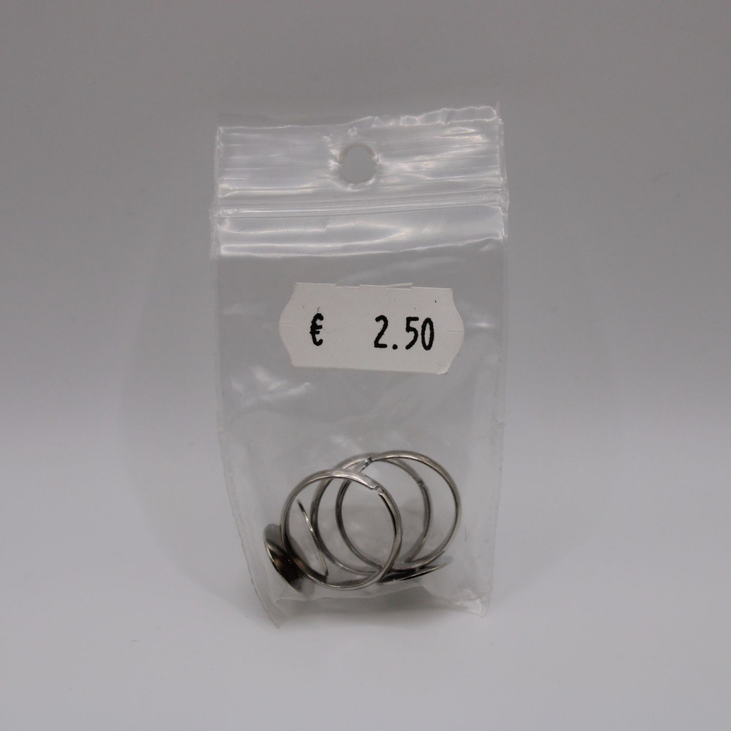 Set van 3 ringen met ovalen plaatje