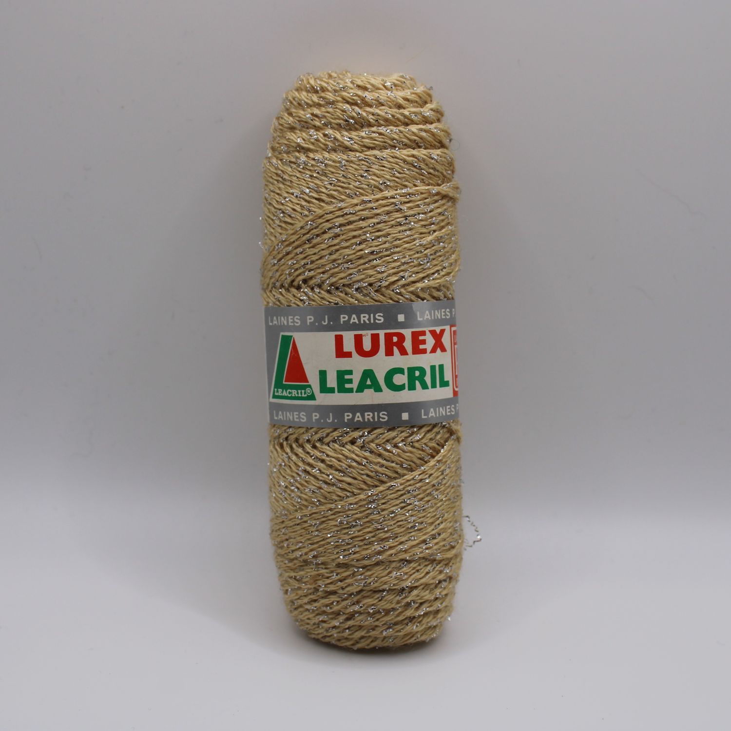 Beige garen met glitters