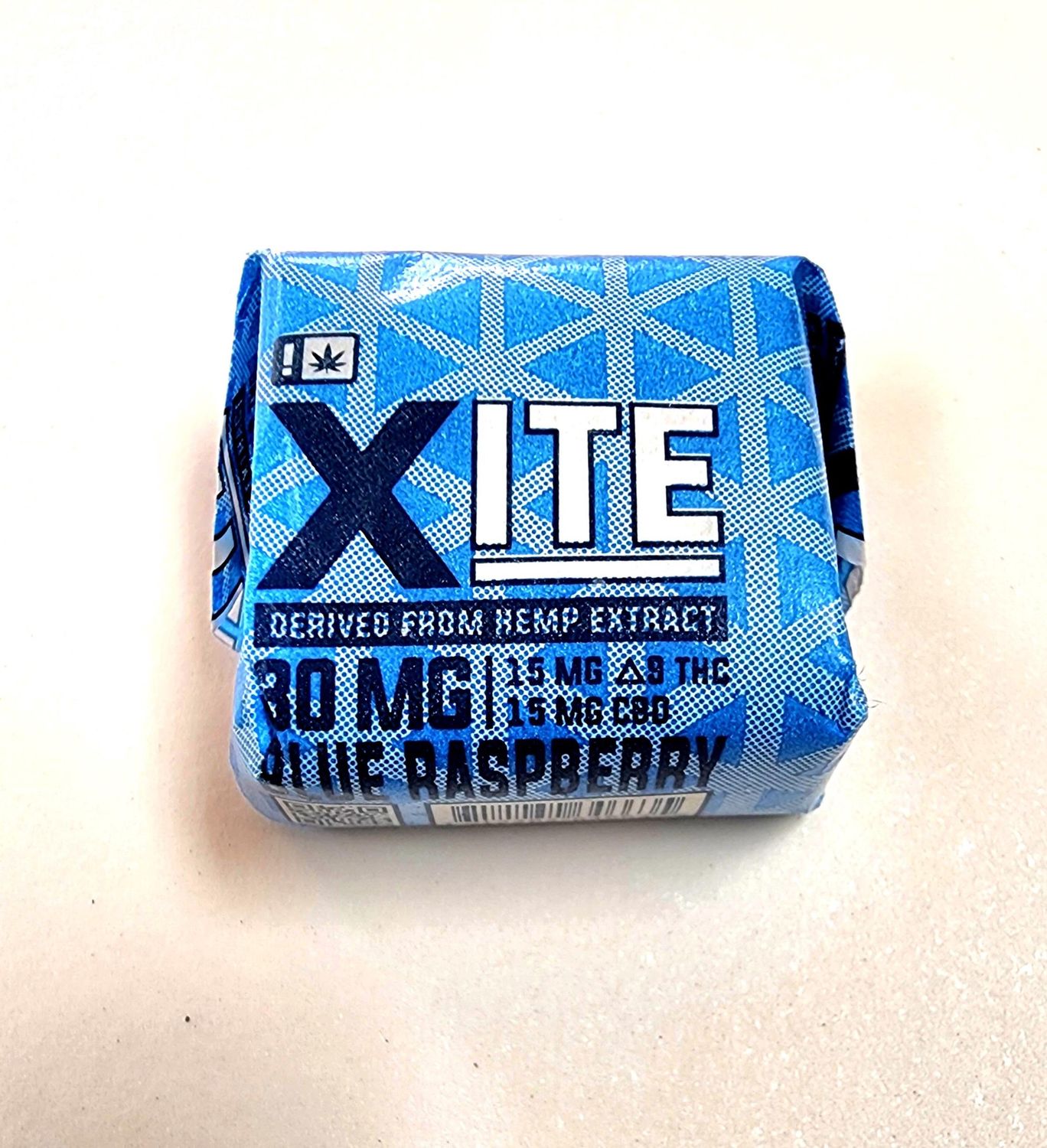D9 Raspberry Chew