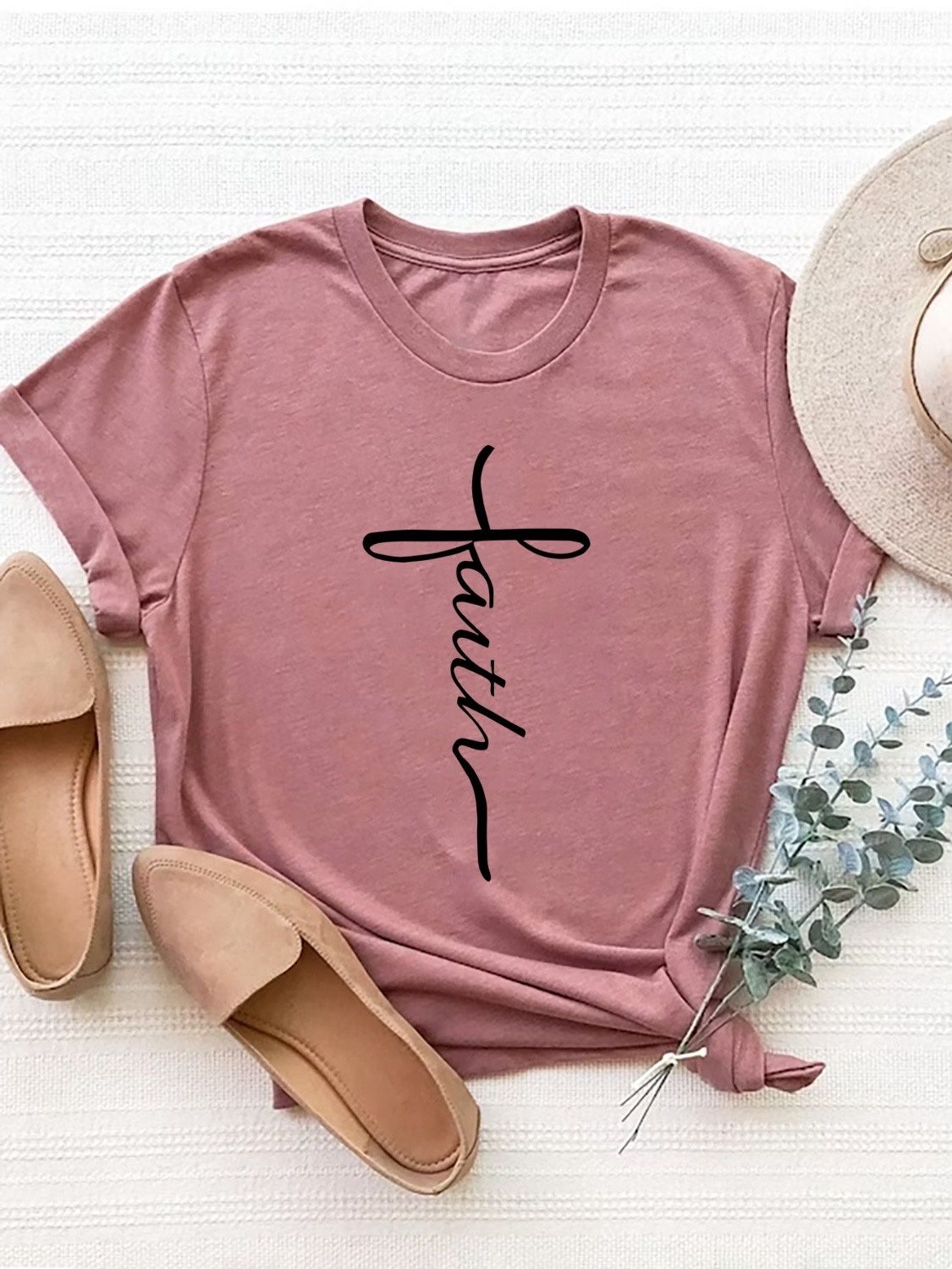 &quot;Faith&quot; Graphic T-Shirt, Size: S