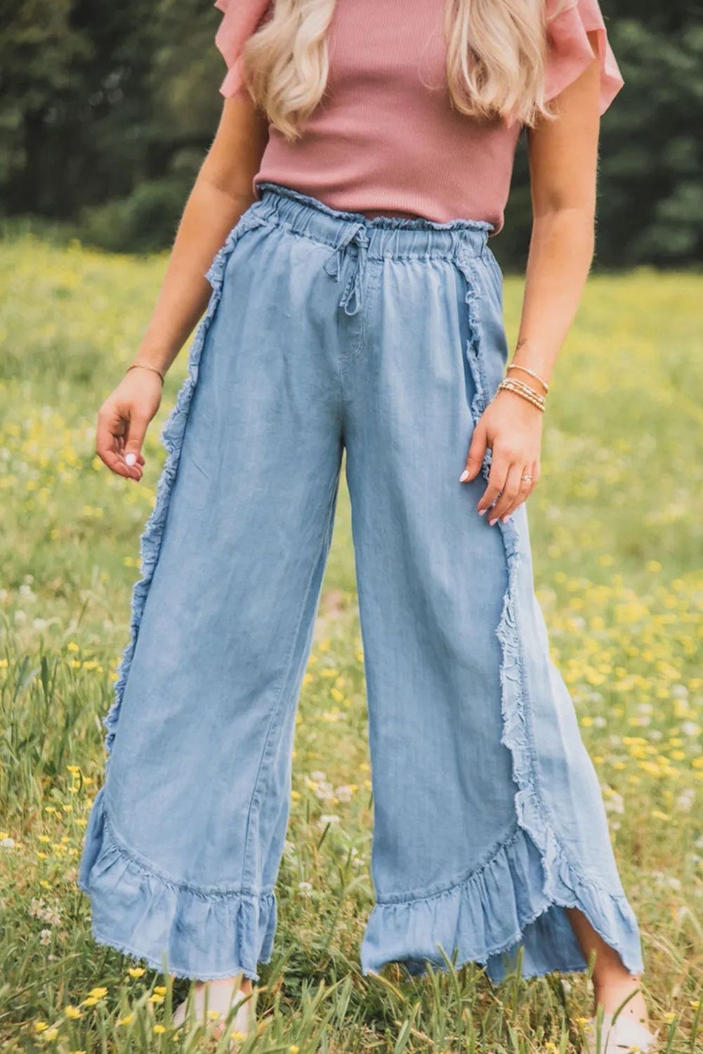 Raw Hem Wide Leg Jeans, Size: 4