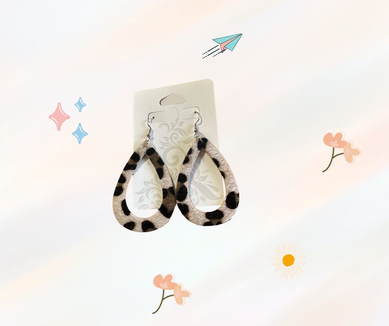 Hollow Out Animal Teardrop Earrings