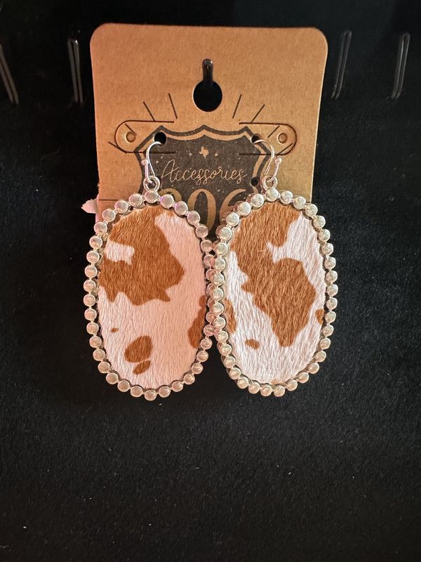Silver Oval Cow Print Earrings