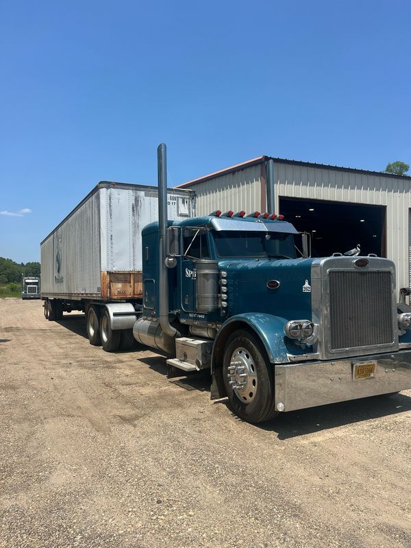 Peterbilt 379 18" Miter End Chrome Bumper
