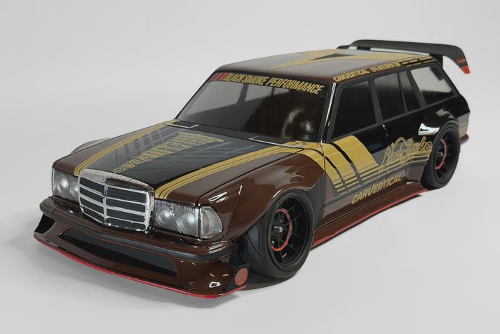 BlackSmoke Mercedes S123 Tribute