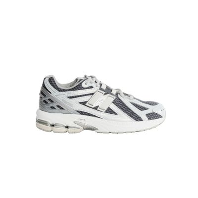 zilver grijze new balance kids sneaker 1906