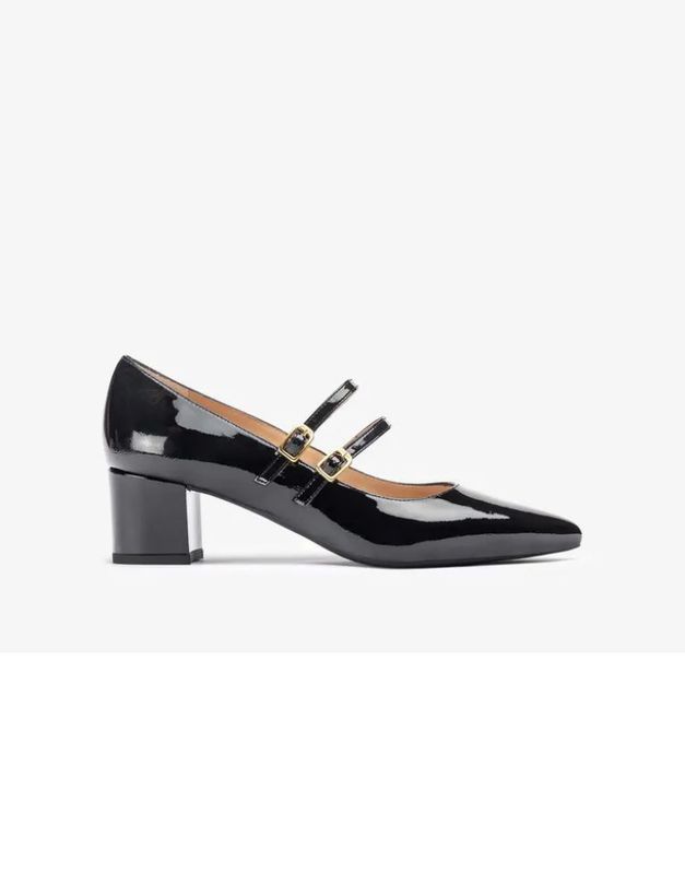 Unisa Zwart lak Josian