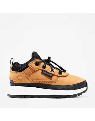 Timberland Wheat Field Trekker Lace Up sneaker