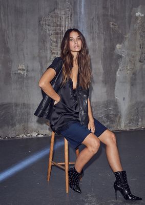 Haute L’Amitié Premiere Bermuda Navy