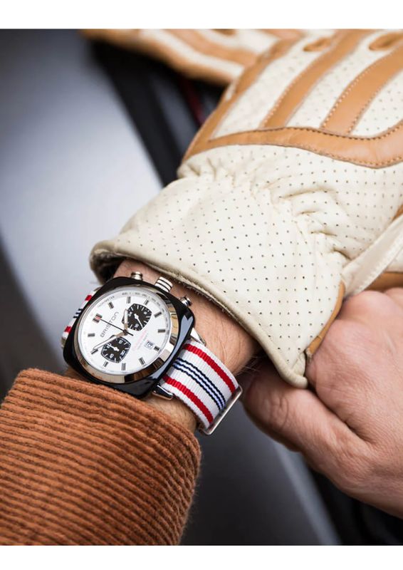 Briston Nato Strap Beige Red Blue