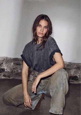 Haute L’Amitié Romie Acid Pleat Tee Black Acid Wash