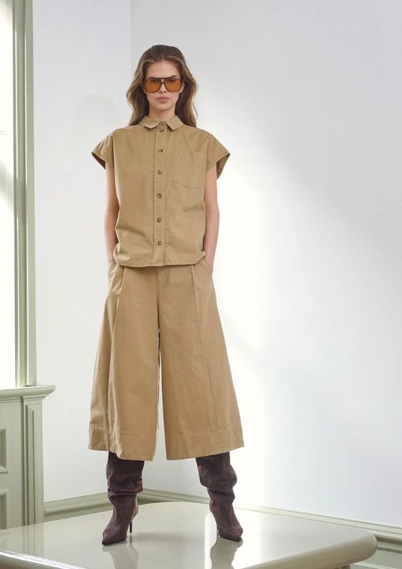 Co'Couture EvelynCC Slit Back SS shirt Sand